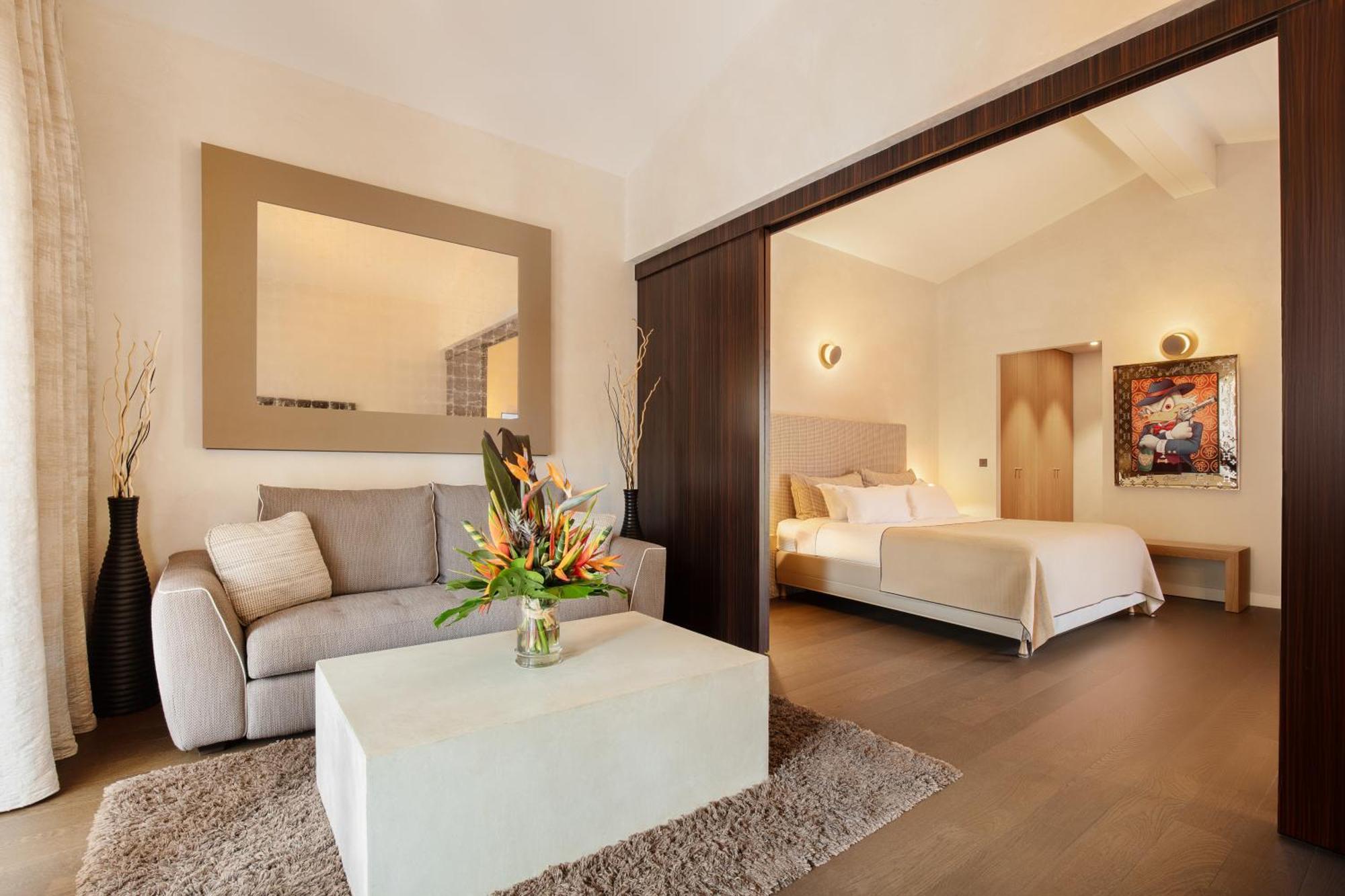 Cosy, & Hotel 5*