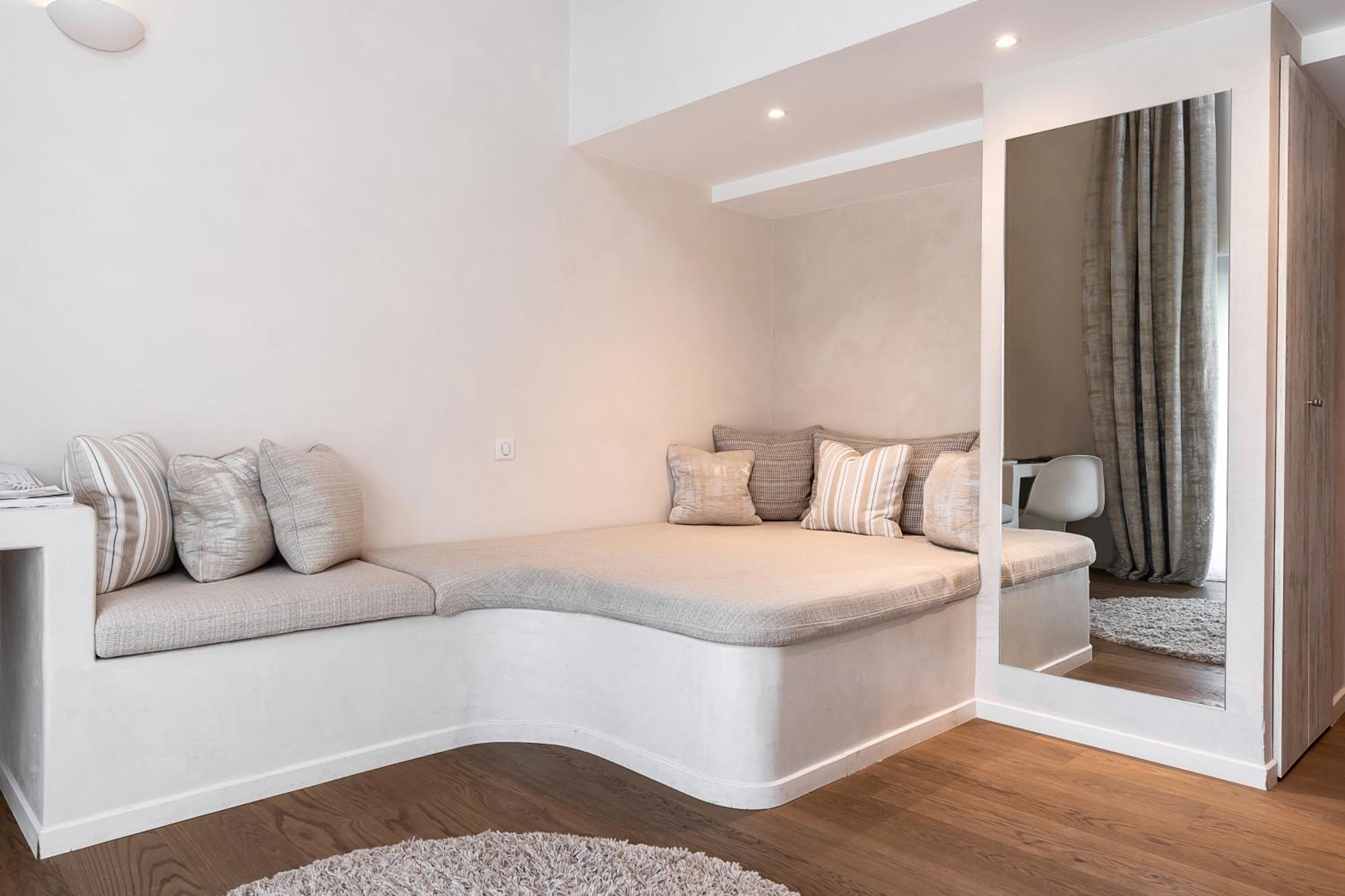 Hotel Cosy, & Saint-Tropez